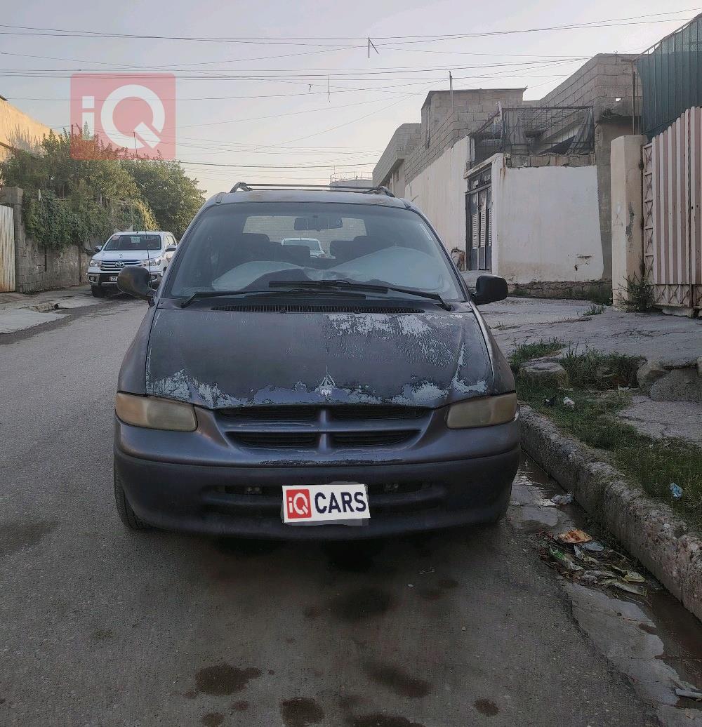 دودج كارافان